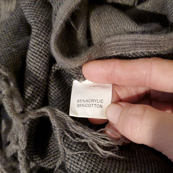 NWT Jon & Anna New York poncho - Picture 6 of 7